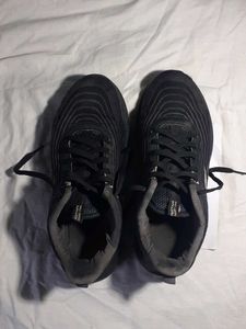 Redtape Sneakers
