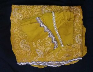 Elegant Partywear Saree