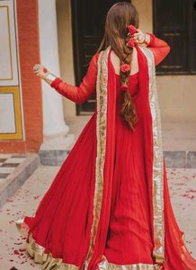Dreamy 💓Red anarkali gown