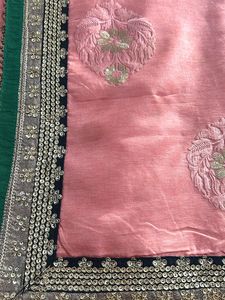 Elegant Embroidered Saree Without Blouse