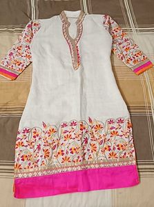 Embroidered White Kurta