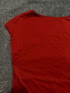 Red scoop neck t-shirt