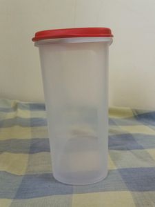 Tupperware 1.7 L Rectangular Box