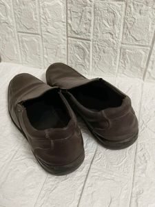 Men formal shoes brown