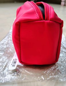 Mac Red Travel Pouch