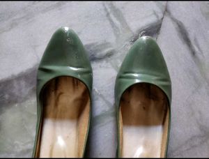 Used Green Ballerinas
