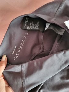 H&amp;M Sport Flared Legging With DryMove /Small