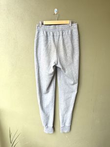 Puma ESS Classic logo Trackpants