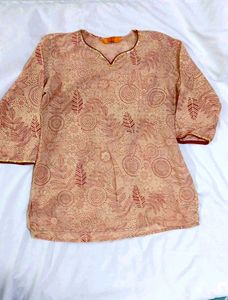 TRADITIONAL FLORAL SHORT KURTI