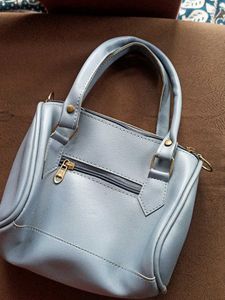 Floral Embroidered Handbag