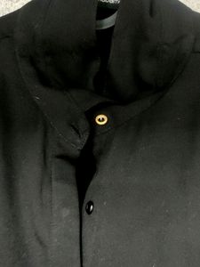 Madame Black Shirt 🖤