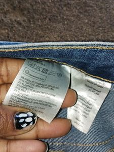 Slim Blue Jeans