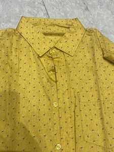 Vintage Yellow Patterned Button-Down
