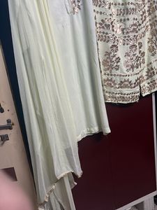 Embroidered Kurta Set