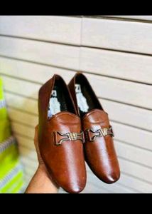 💥⏩⏩Branded Lofar Shoes 👟👟