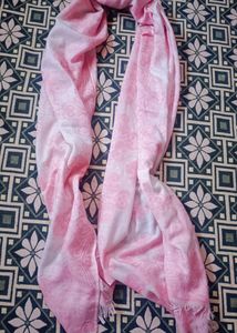 Women&#39;s White And Peach Stole