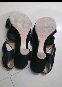Stylish Women&#39;s Flats &amp; Sandals