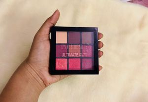 Swiss Beauty Ultimate eyeshadow palette