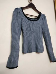 SALE 🛍️ Blue Crop Sweater