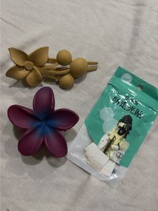 Combo of 2 clutcher with freebie