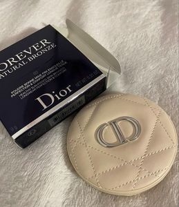 DIOR HIGHLIGHTER