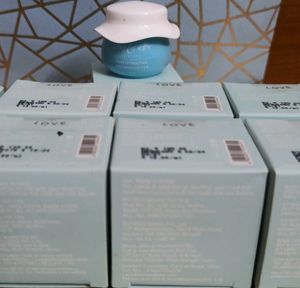 Dot &amp; Key Skincare Moisturizer - New!
