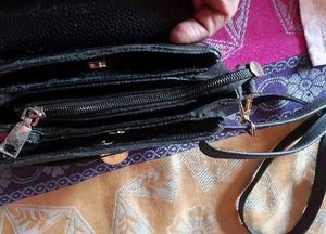 Black Slingbag
