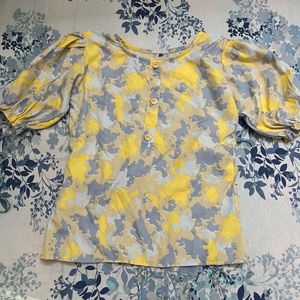 Patterned Puff Sleeve Top