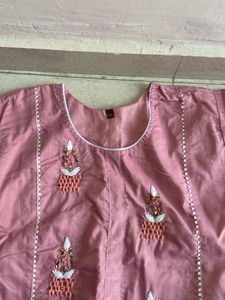 Elegant Pink Kurta Set