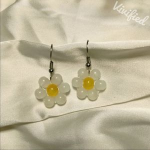 Daisy Earrings