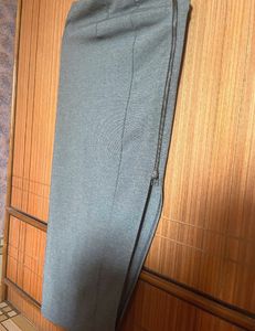 Stylish Slit Chain Pencil Skirt