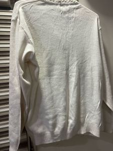 Elegant White Knit Cardigan