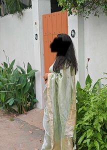 Saree With Free Size Blouse