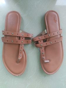 Brown Flipflops