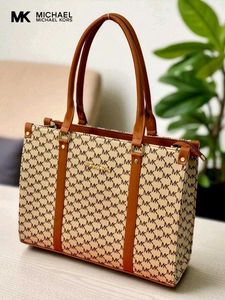 MK LARGE TOTE + LAPTOP BAG CLASSY LOOK@SALE