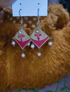 4 Earrings