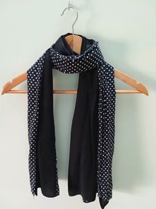 Half Black Plain &amp; Half Polka Dot Stole ⚫⚪⚫