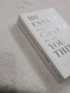 101 Essays That Will Change
