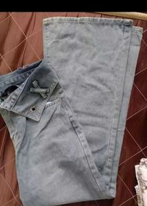 Unique Bow Shaped Wasit Design Highwaist Jeans