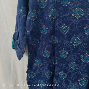 Avaasa Kurta