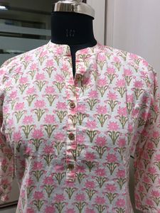 Straight Sanganeri Kurta