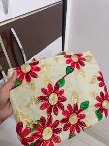 Floral Embroidered Handbag