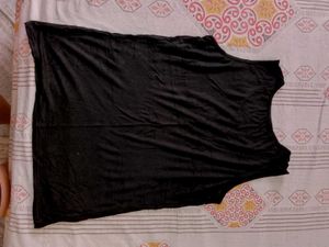 Black Sleeveless Top