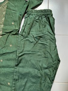 Kurta Set Green Colour