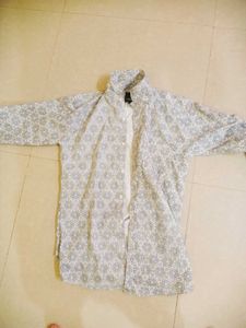 Patterned Button-Down Shirt Size 40