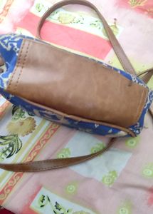 Sling Bag
