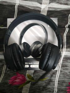 boAt Rockerz 370 pro Limited edition Headphones