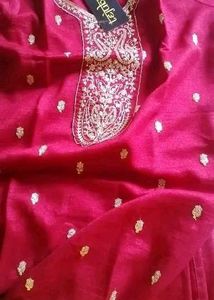 Elegant Maroon Embroidered Kurta