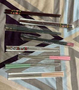 5 Pairs Of Korean Chopsticks