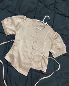 Important Bangkok Old Money Tops